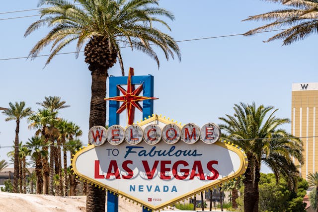 Flights to Las Vegas